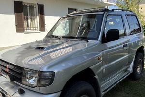 Mitsubishi Pajero 2.5 TDI anno 2000