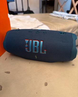 JBL CHARGE 6