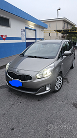 Kia Carens 2015 - 1.7 CRDi 115CV - Spaziosa e Affi