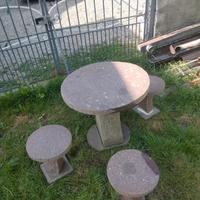 tavolo da giardino 