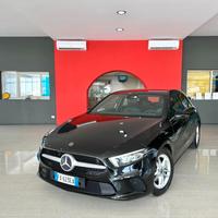 MERCEDES A180D automatic EXECUTIVE 120cv