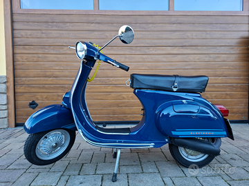 Vespa 125 Primavera ET3
