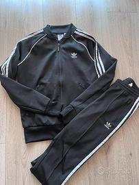 Tuta adidas