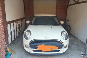 Garage via Luigi Re Brescia