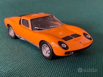 Lamborghini Miura LP 400 - IXO/Altaya 1/43