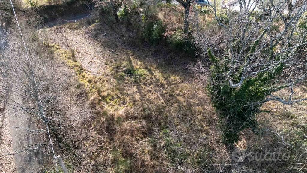 Terreno di 940 m² a Rocca Sinibalda - Vista 4