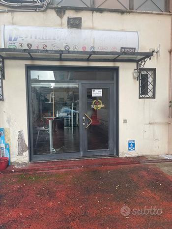 Locale zona monteverde