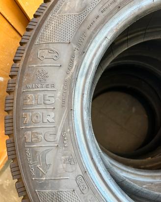 pnaumatici invernali per furgone  215-70R-15C