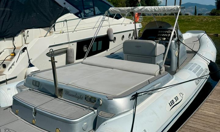 Led gs 33 - natante diesel