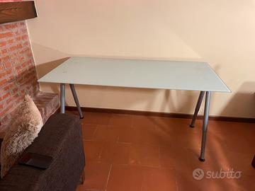 Scrivania ikea 160x80