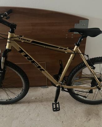 bicicletta mtb trek