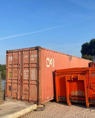 CONTAINER MARITTIMO USATO