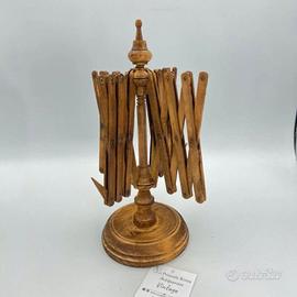 ANTICO FILARINO IN LEGNO