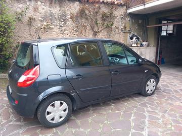 RENAULT Scénic 2ª serie - 2009