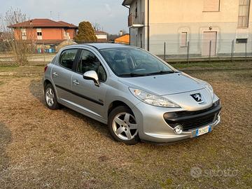 Peugeot 207 1.4 energie GPL + Benzina 75 cv