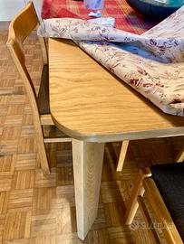 Tavolo pranzo allungabile con 6 sedie