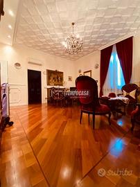 Elegante Bilocale di Ampie Metrature