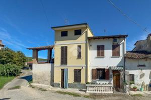 CASA DI CORTE A CIGOGNOLA