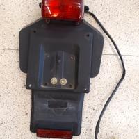 Faro e portatarga Dominator