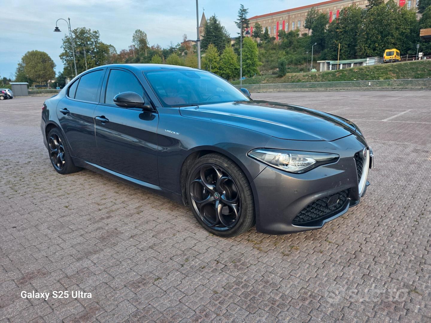 Alfa Romeo Giulia (2016)