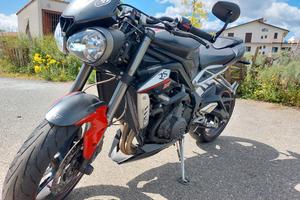 tryump street triple rs 