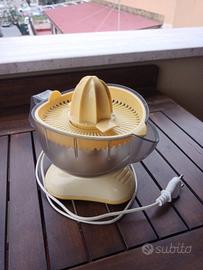 Spremiagrumi elettrico