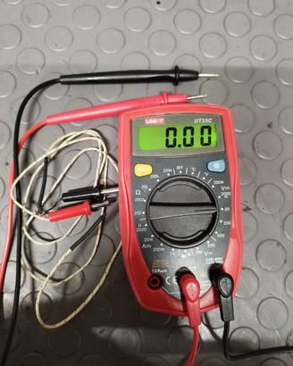 tester multimetro UNI-T