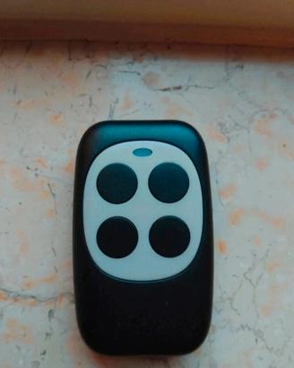 Telecomando universale per cancello Life 
