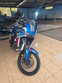 Africa twin  2023   manuale  