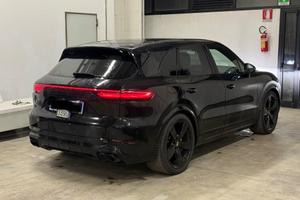 Porsche Cayenne 3.0 V6