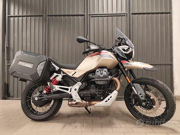 moto Guzzi V85TT Travel 