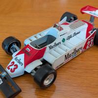 Modellino Bburago Alfa Romeo  Formula 1 1/24