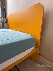 Letto giallo Battistella Modello Virni