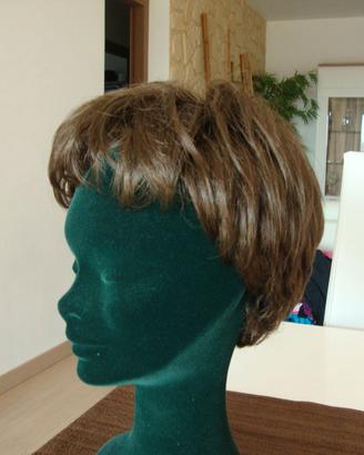 PARRUCCA DONNA