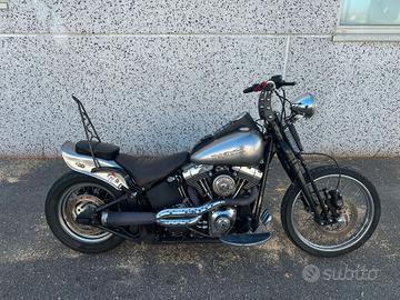 2004 Softail Springer