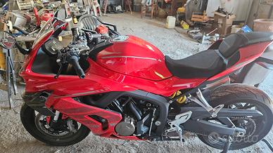 moto nuovissima