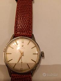 Orologio molto vecchio ma funziona