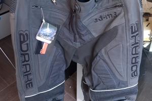 pantaloni in pelle  berik modello adrake  in pro
