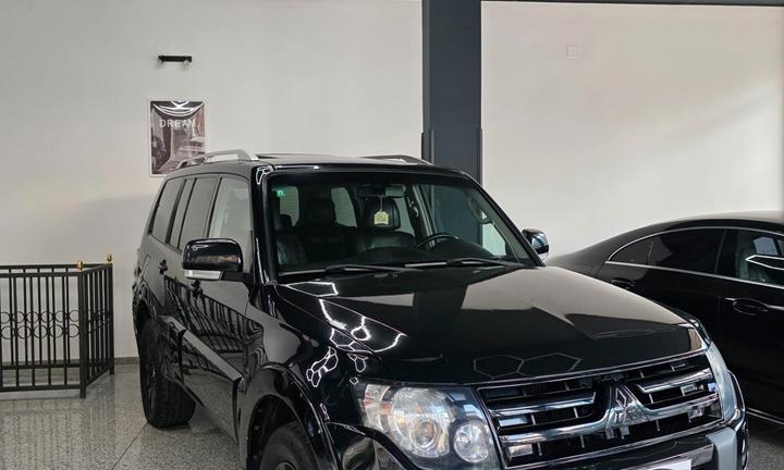 Mitsubishi Pajero 3.2 DI-D 16V aut. 5p. Instyle DP