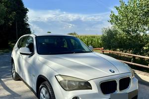 BMW X1 bianco diesel 2010