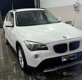IN ARRIVO Bmw X1 xDrive18d Futura 4X4