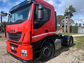 Trattore STRALIS 480 euro6 anno 2015