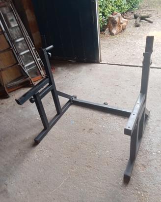 Squat rack