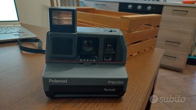 polaroid impulse portrait '90s americanino