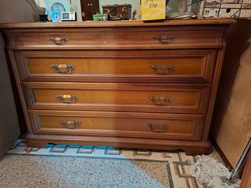 Cassettiera in legno massello 