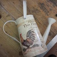 Annaffiatoio decorativo in metallo