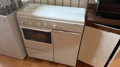 Cucina a gas,  come nuova , a libera installazione