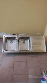 lavandino completo scarico e fontana