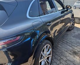 PORSCHE Cayenne 3ªs.'17--> - 2020
