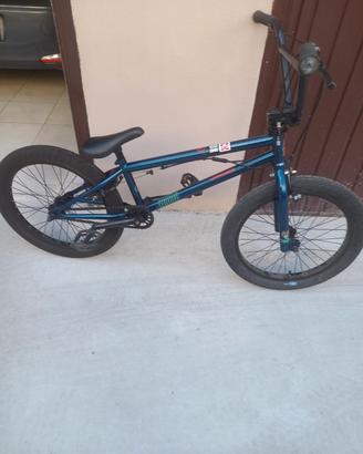 Bici bmx freestyle